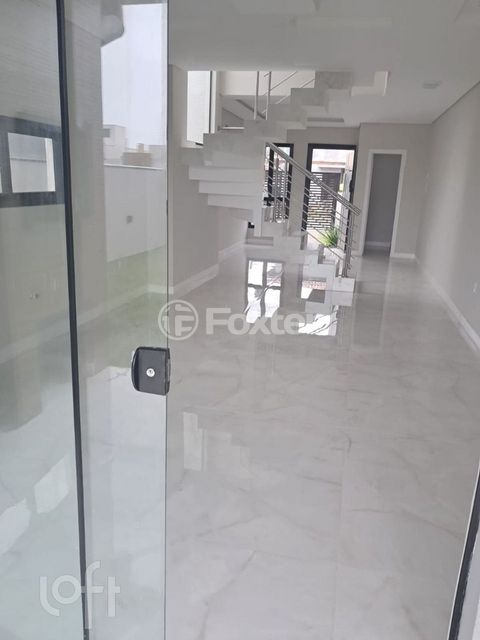Image 7 - 850365