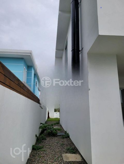 Image 8 - 850375