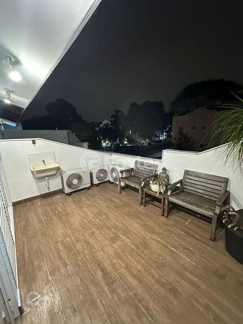 Image 3 - 850438