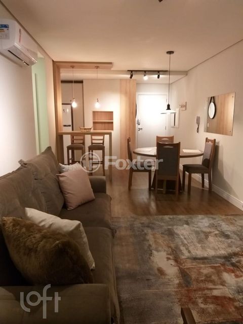 Image 4 - 850909