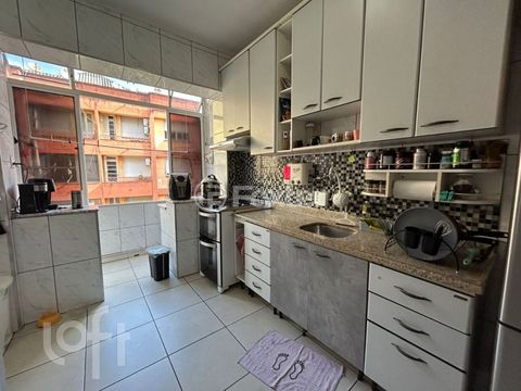 Image 7 - 850913