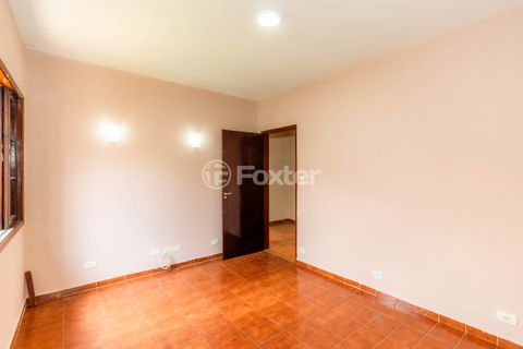 Image 8 - 850939