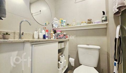 Image 9 - 850972