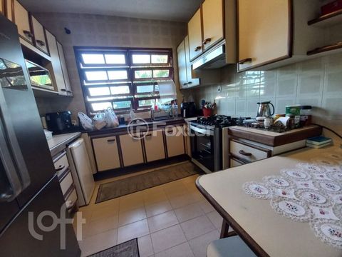 Image 9 - 850976