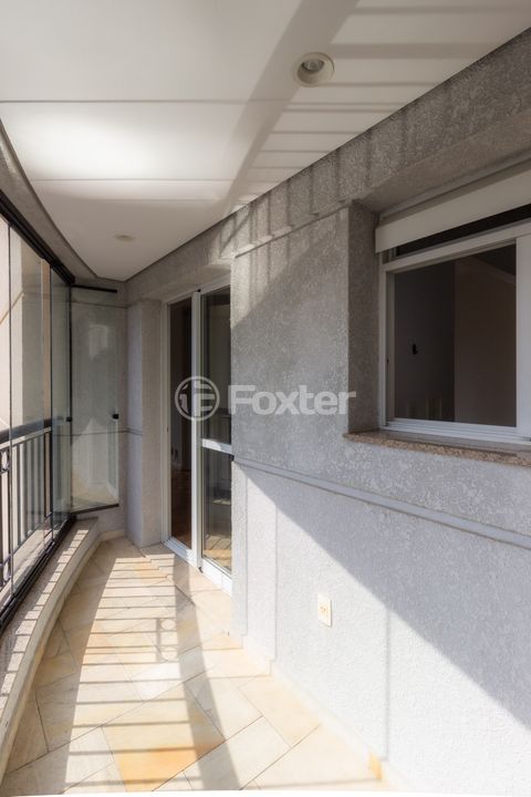 Image 5 - 850997
