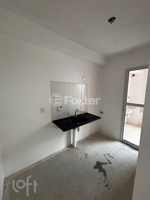 Image 3 - 851075