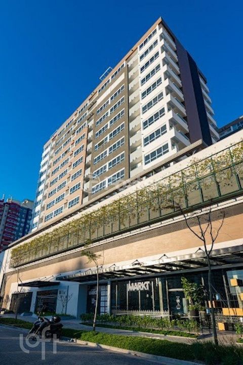 Image 8 - 851166