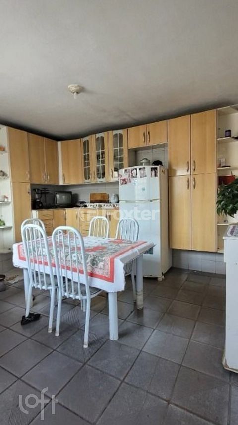 Image 3 - 851186