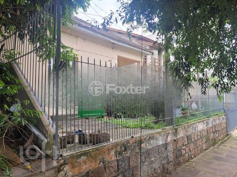 Image 7 - 851192