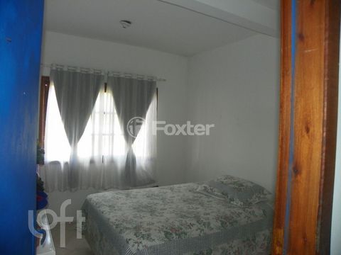 Image 7 - 851241