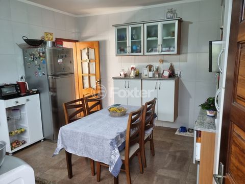 Image 3 - 851250