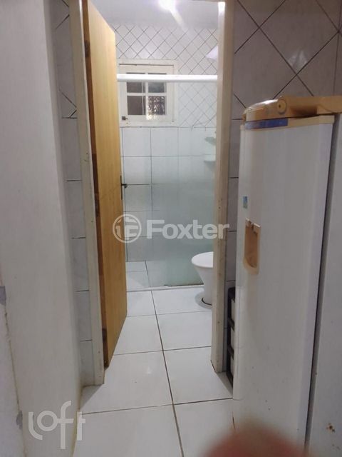 Image 9 - 851404