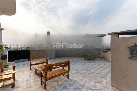Image 7 - 851456