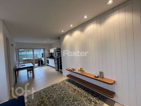 Image 3 - 851531