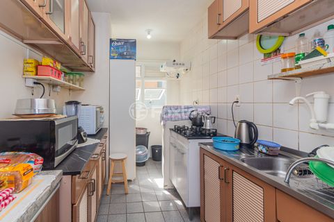 Image 15 - 851541