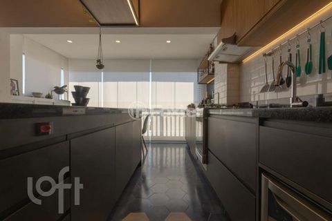 Image 3 - 851568