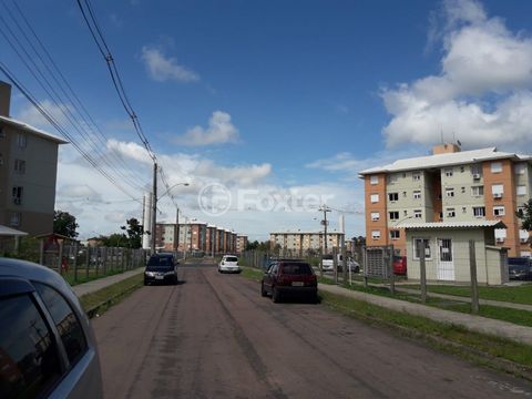 Image 4 - 851646