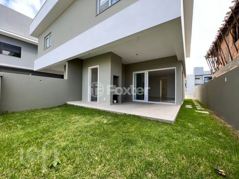 Image 10 - 851654