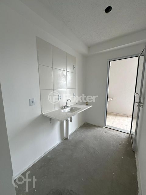 Image 1 - 851671