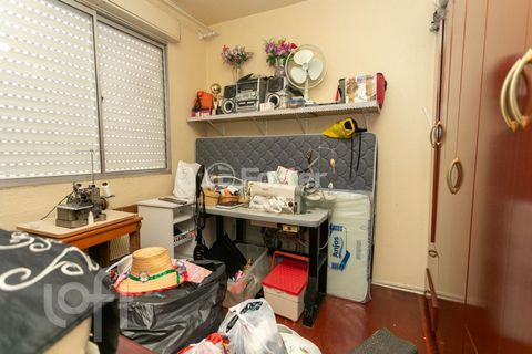 Image 3 - 851685