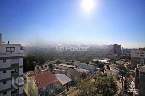 Image 11 - 851687