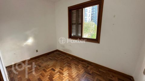 Image 9 - 851718