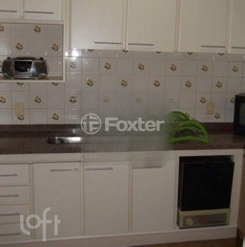 Image 3 - 851765