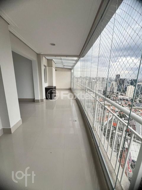 Image 4 - 851778