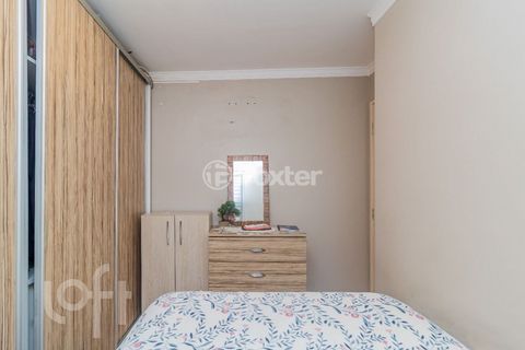 Image 9 - 851798