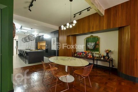 Image 13 - 851961