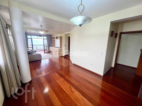 Image 3 - 851977
