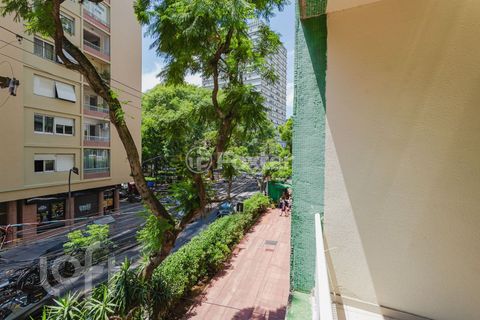 Image 15 - 852138
