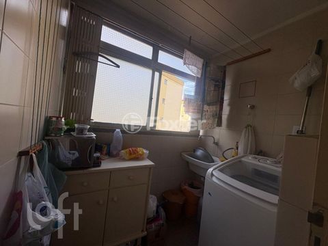 Image 11 - 852157