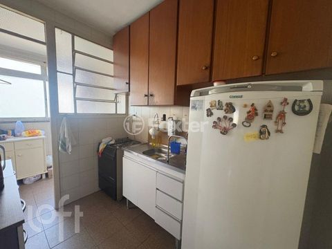 Image 8 - 852157