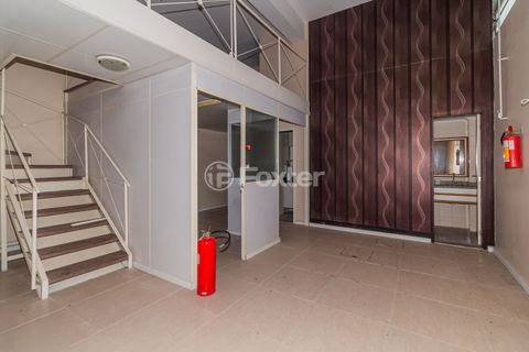 Image 7 - 852186