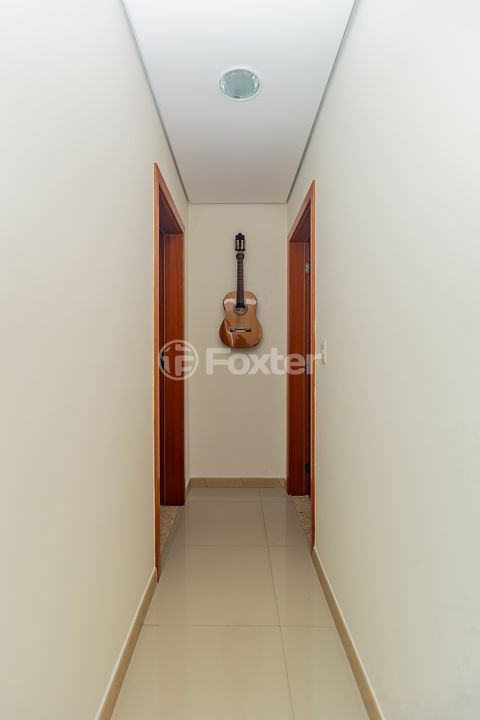 Image 5 - 852214
