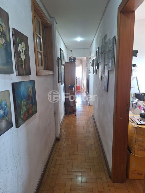 Image 5 - 852280