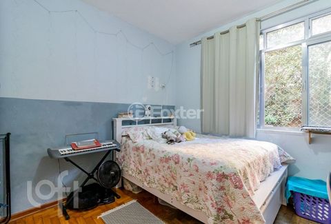 Image 7 - 852356