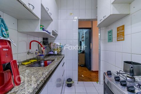 Image 3 - 852356