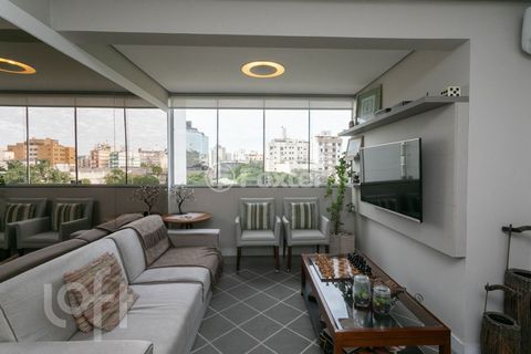 Image 7 - 852383