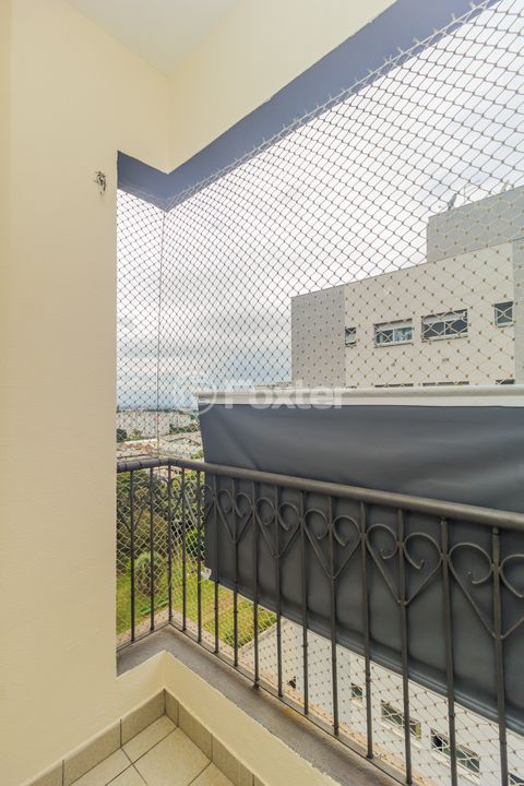 Image 8 - 852539