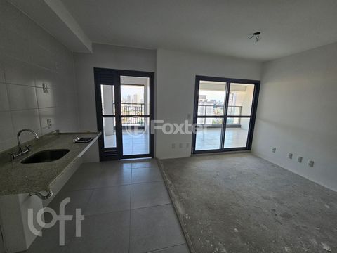 Image 7 - 852801