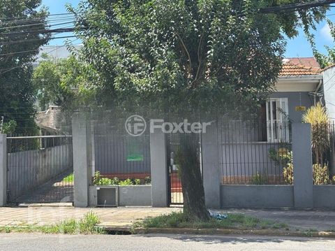 Image 7 - 852829