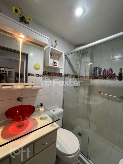 Image 8 - 852932