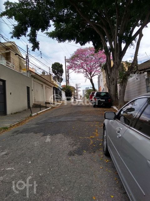 Image 7 - 853195