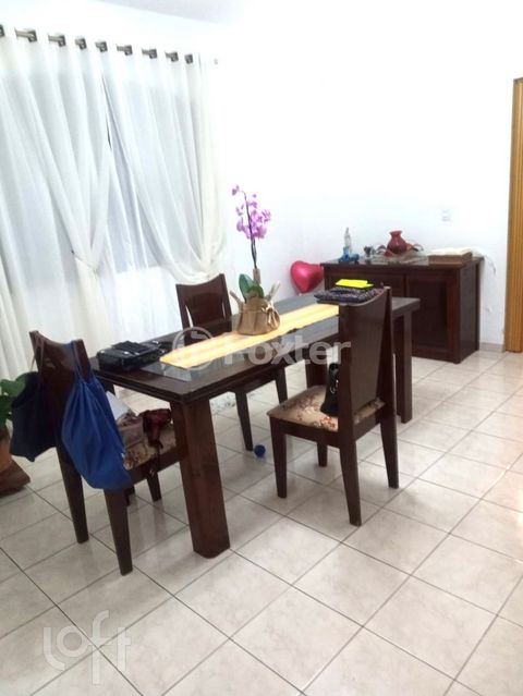 Image 3 - 853241