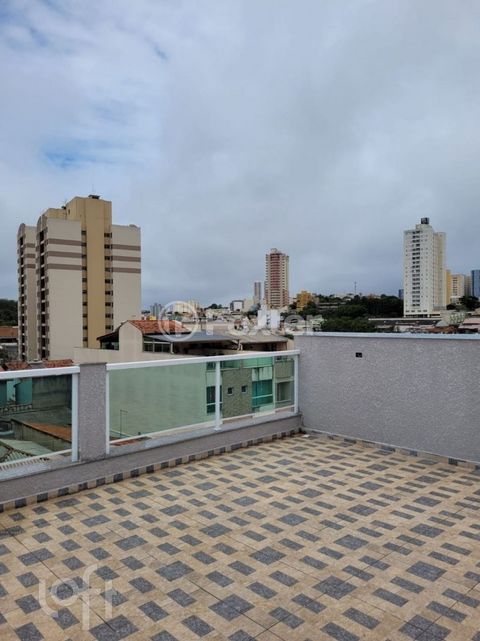 Image 3 - 853274