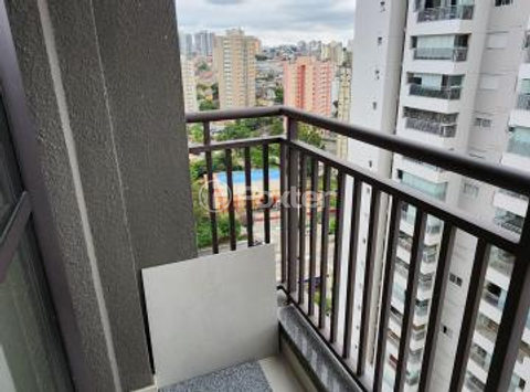Image 2 - 853381