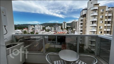 Image 8 - 853416