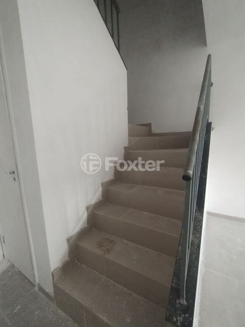 Image 4 - 853454